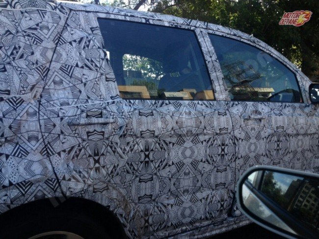 Production-spec-Tata-Hexa-side-1-spotted-in-Pune