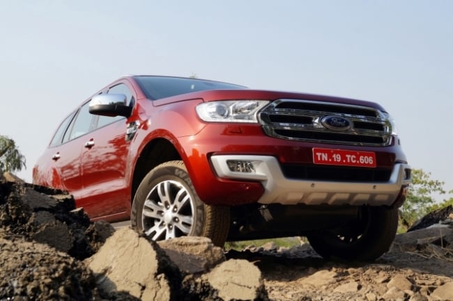 2016 Ford Endeavour_1