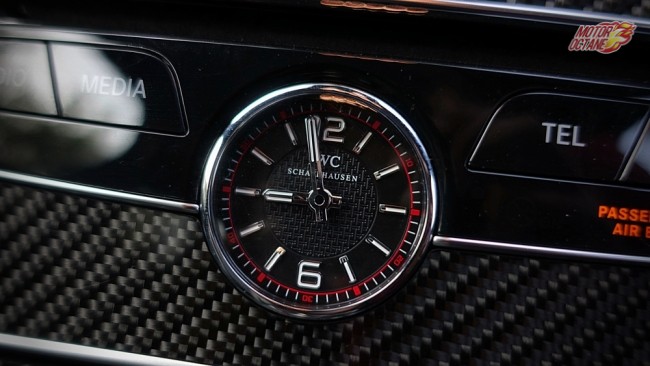 Mercedes AMG C63 S clock