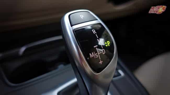 BMW 3 Series 2016 gear knob