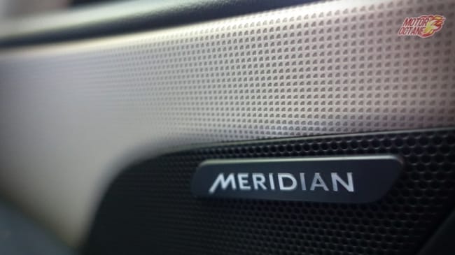 Jaguar XE interior Meridian speaker