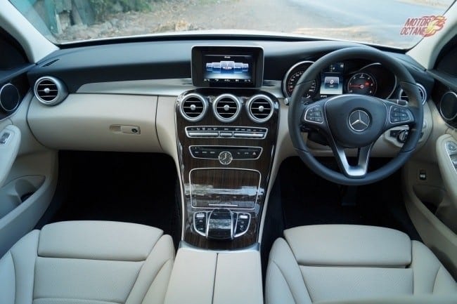 Mercedes C 250D interior1