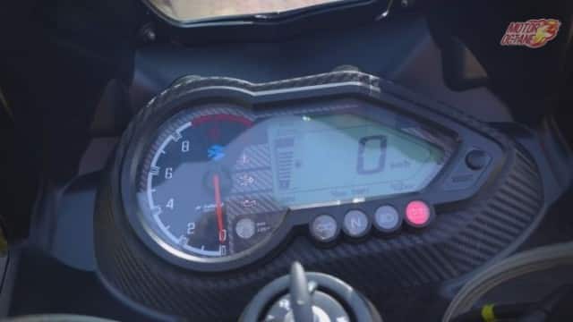 2017 Bajaj Pulsar 220F speedometer