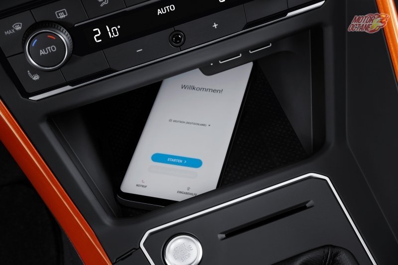 New Volkswagen Polo 2017 wireless charging
