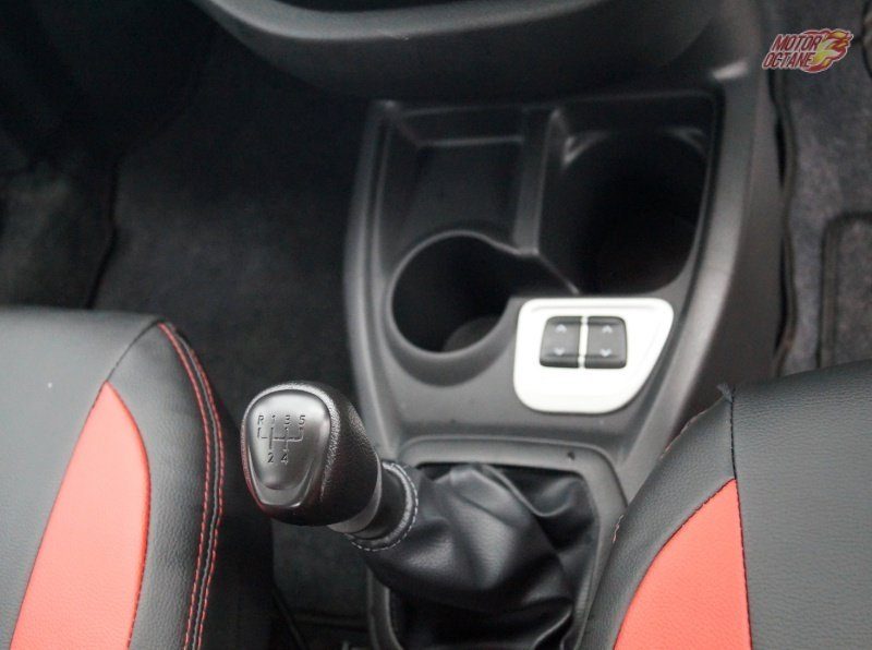 Datsun Redigo 1.0 gear knob