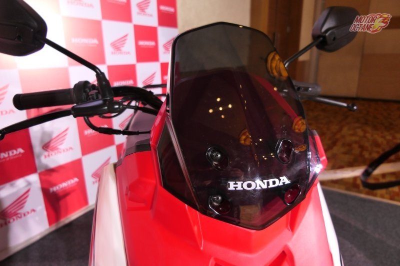Honda Cliq fascia