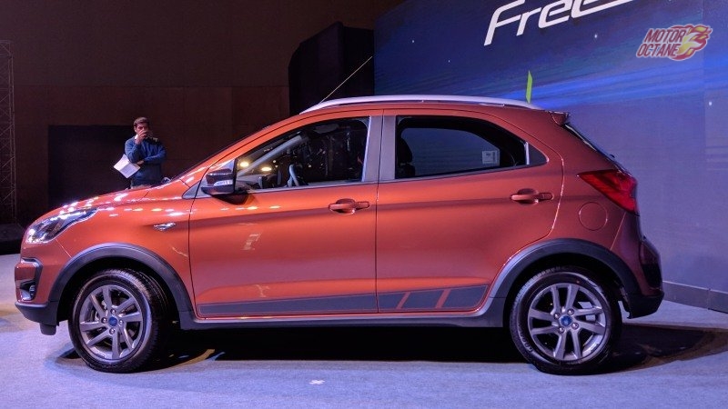 Ford Freestyle side profile