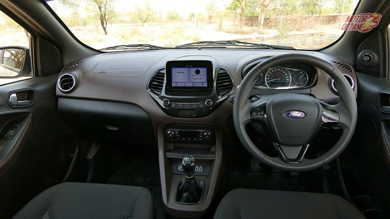 Ford Freestyle interior