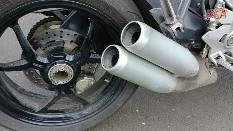 Ducati SuperSport S exhaust
