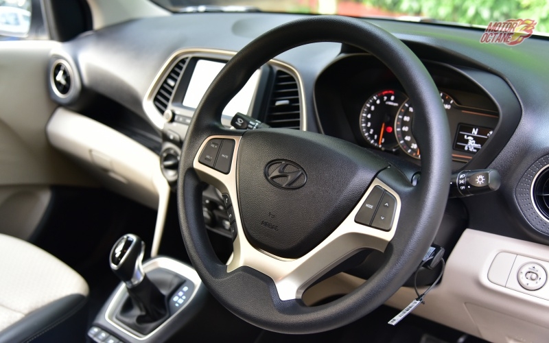Hyundai Santro 2018 steering