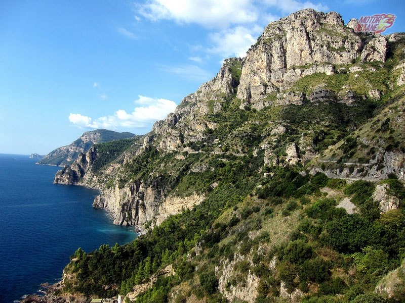 amalfi-coast-italy-road