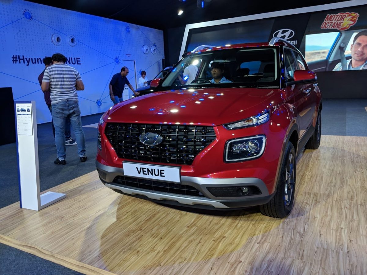 Hyundai Venue 2019 front