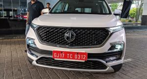 MG Hector front wide
