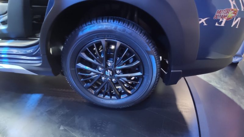 2019 Maruti XL6 alloy wheels
