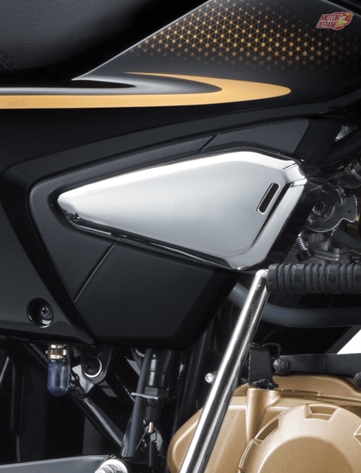 TVS Victor Premium Edition - side cover
