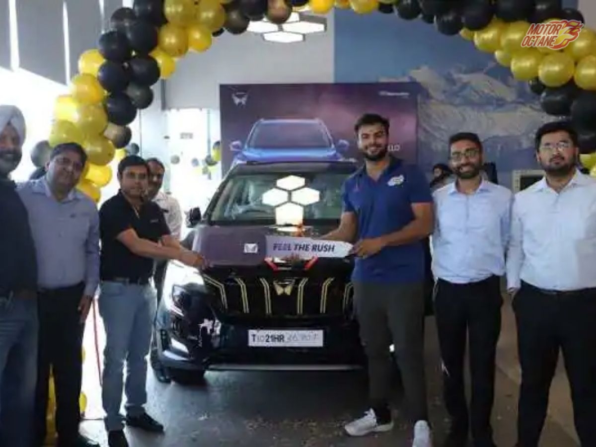 Anand Mahindra gifted cars
