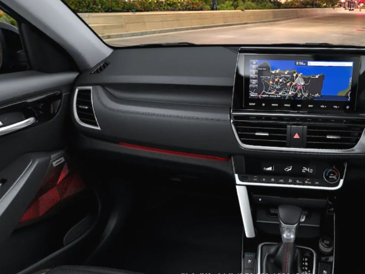 Cars with ambient light under Rs 25 lakhs » MotorOctane