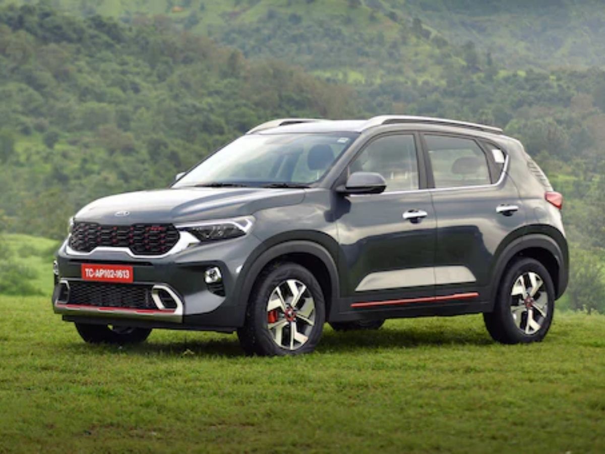 Cars with 6 Airbags under 15 Lakh - Kia Sonet 