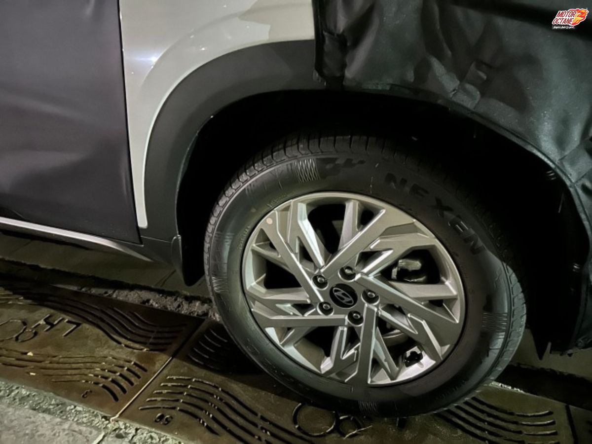 Hyundai Creta facelift alloy wheel