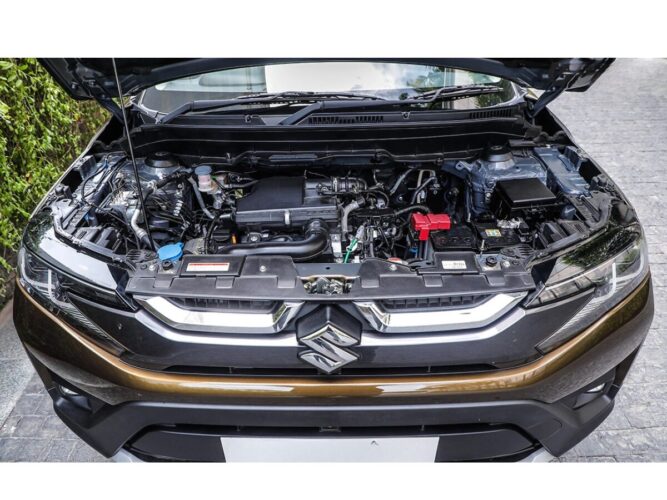Maruti Brezza Engine Bay - Maruti Brezza Sales
