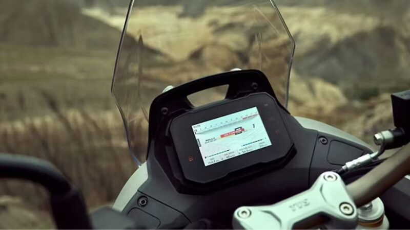 TVS RTX 300 Features