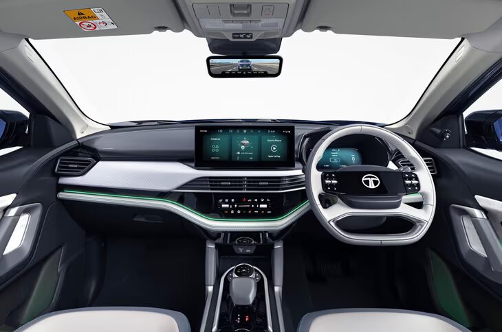 Best SUV Under Rs 25 Lakh - harrier ev interior