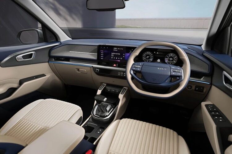 New Kia Carens Clavis interior
