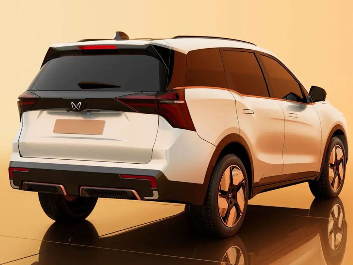 Mahindra XEV 9S Rear