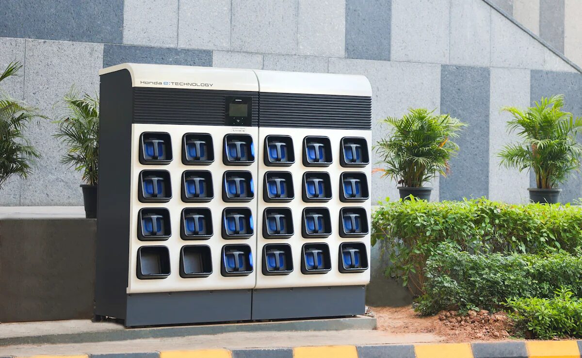 Honda Activa Charging Swappable