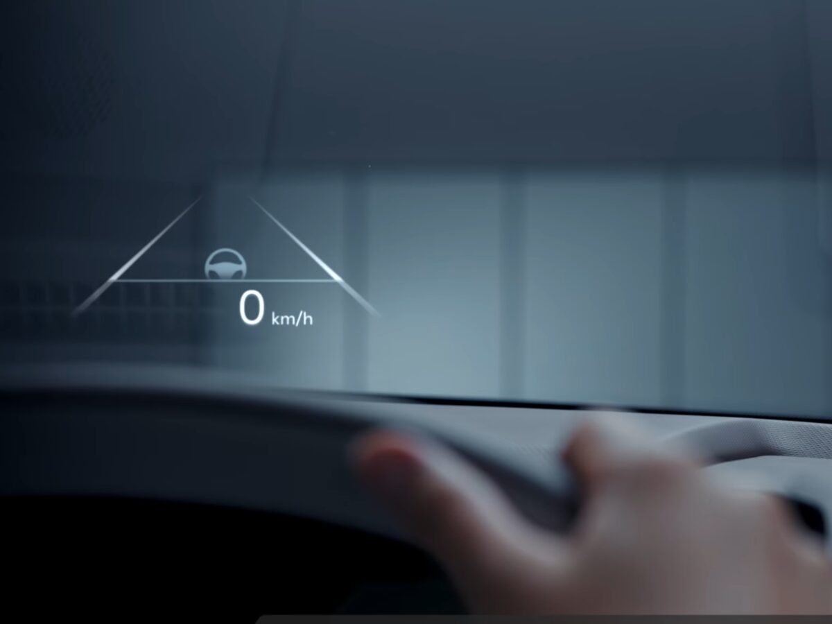 New Kia Seltos Features - Head-up Display