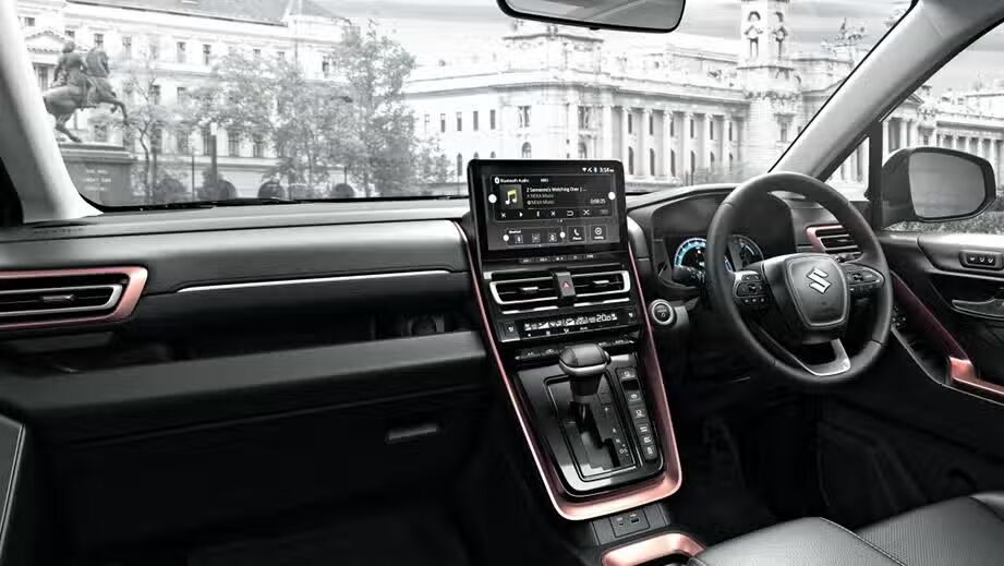 Maruti Invicto Interior!