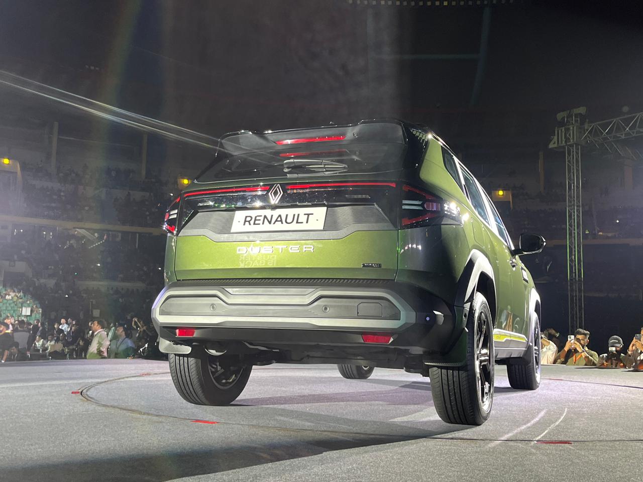 Renault Duster 2026 rear profile