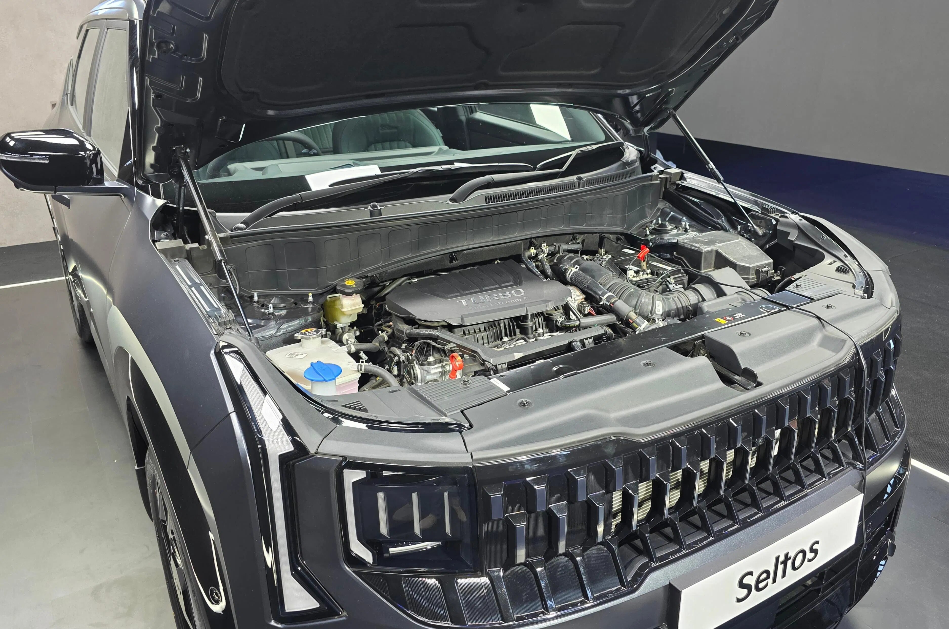 Kia Seltos Engine Bay