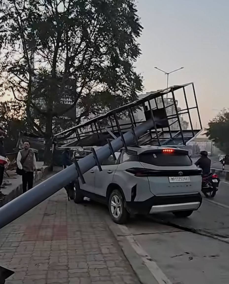 Tata Harrier Crashed 