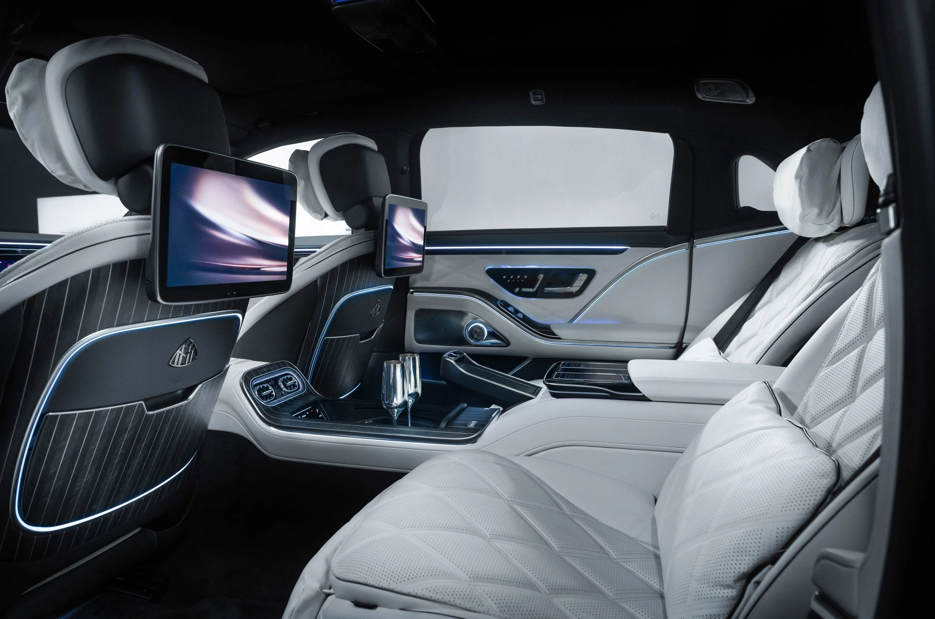 2026 Mercedes Maybach S-Class Unveiled! - Mercedes Maybach S-Class Mileage