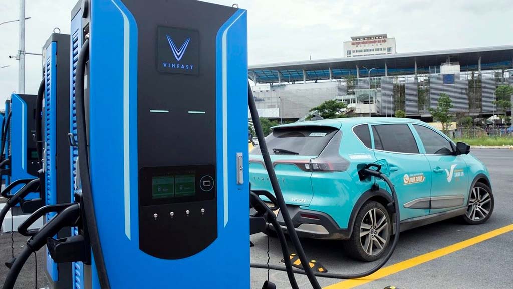 Free Charging - Free Charging Vinfast