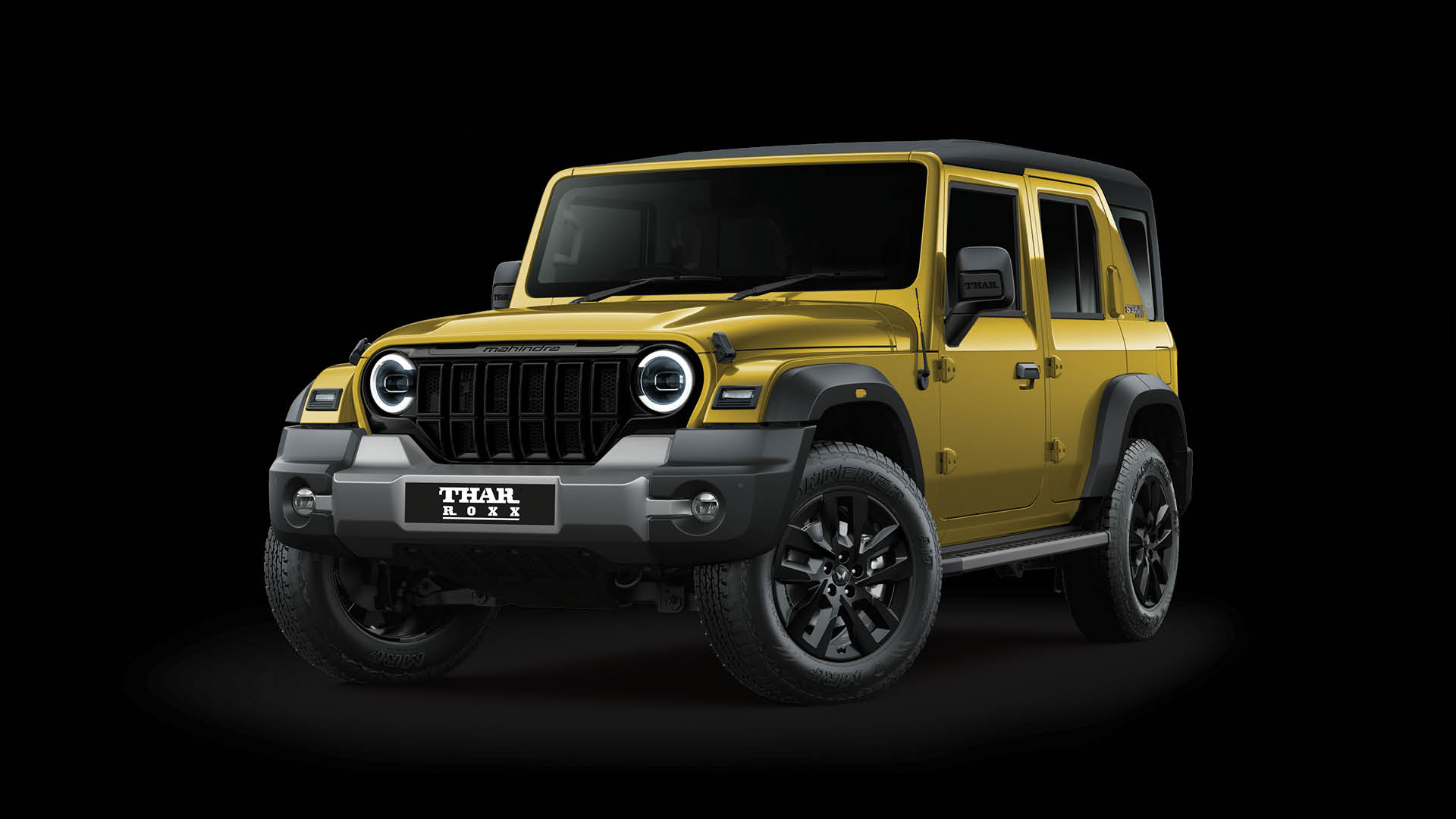 1. Mahindra Thar Roxx Star Edition AT | Rs 22.73 Lakh - Best Car Under Rs 25 Lakh