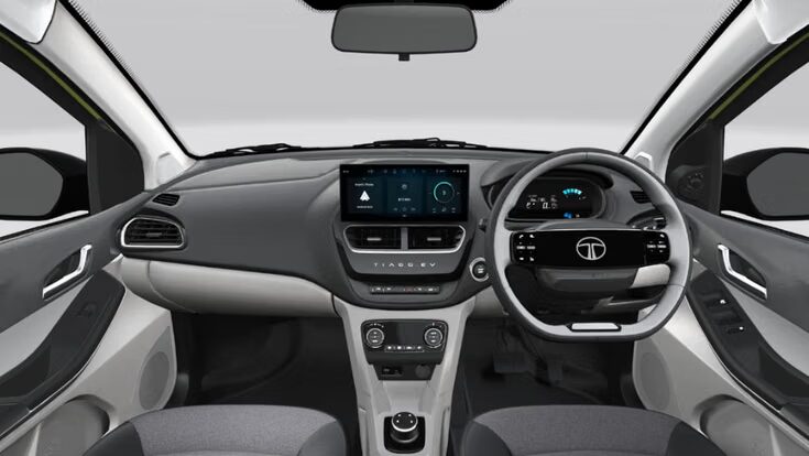 Tiago interior