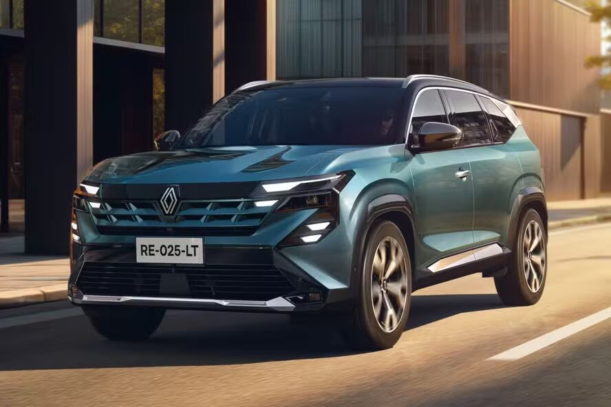 Renault Boreal - Upcoming 7-seater SUVs