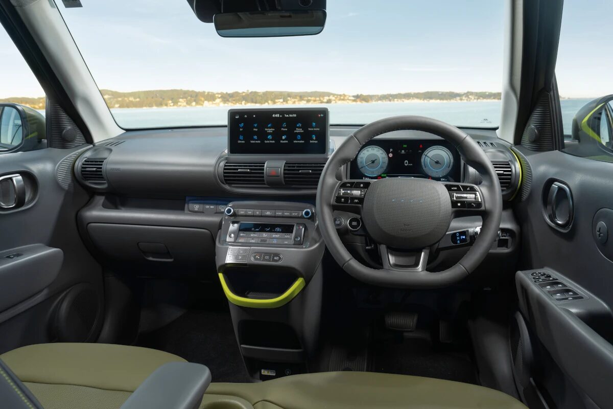 Inster interior