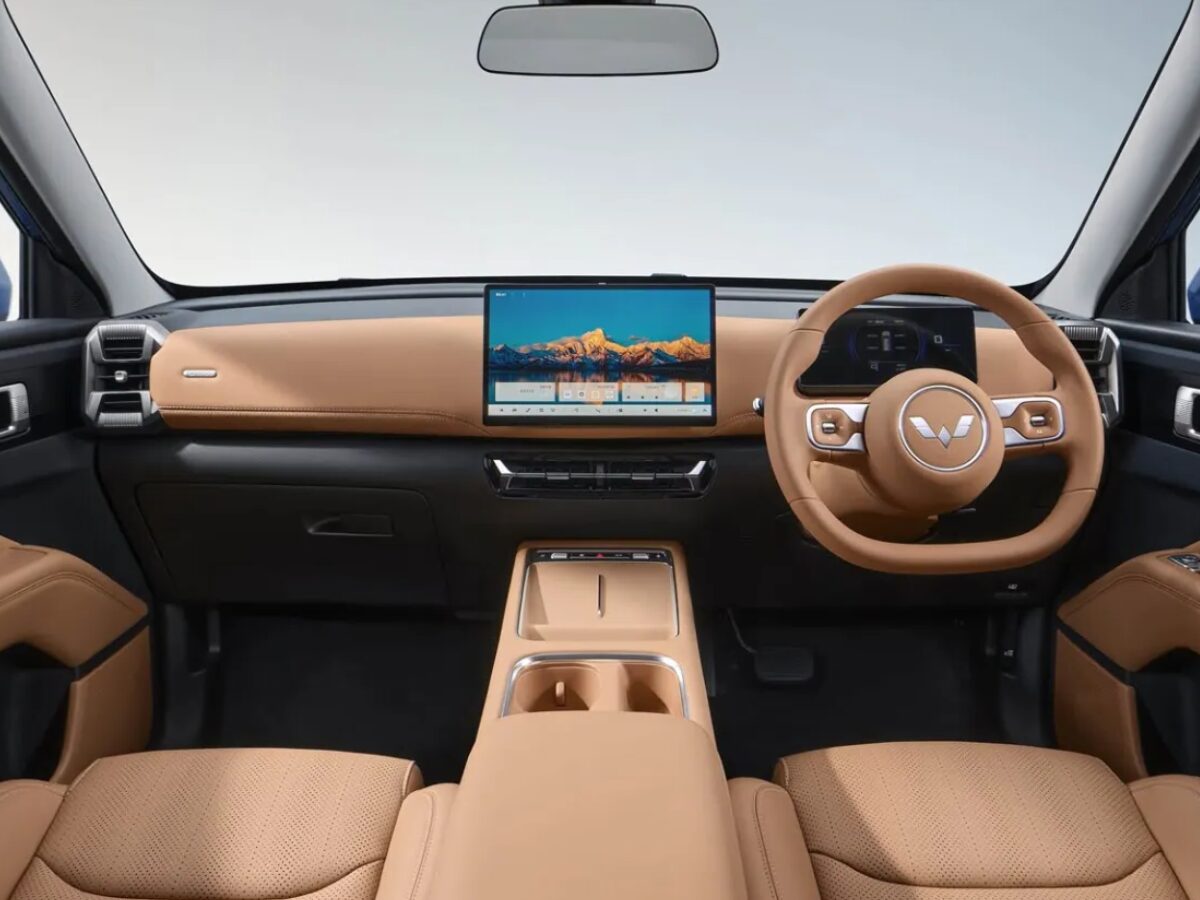 MG Starlight 560 Interior