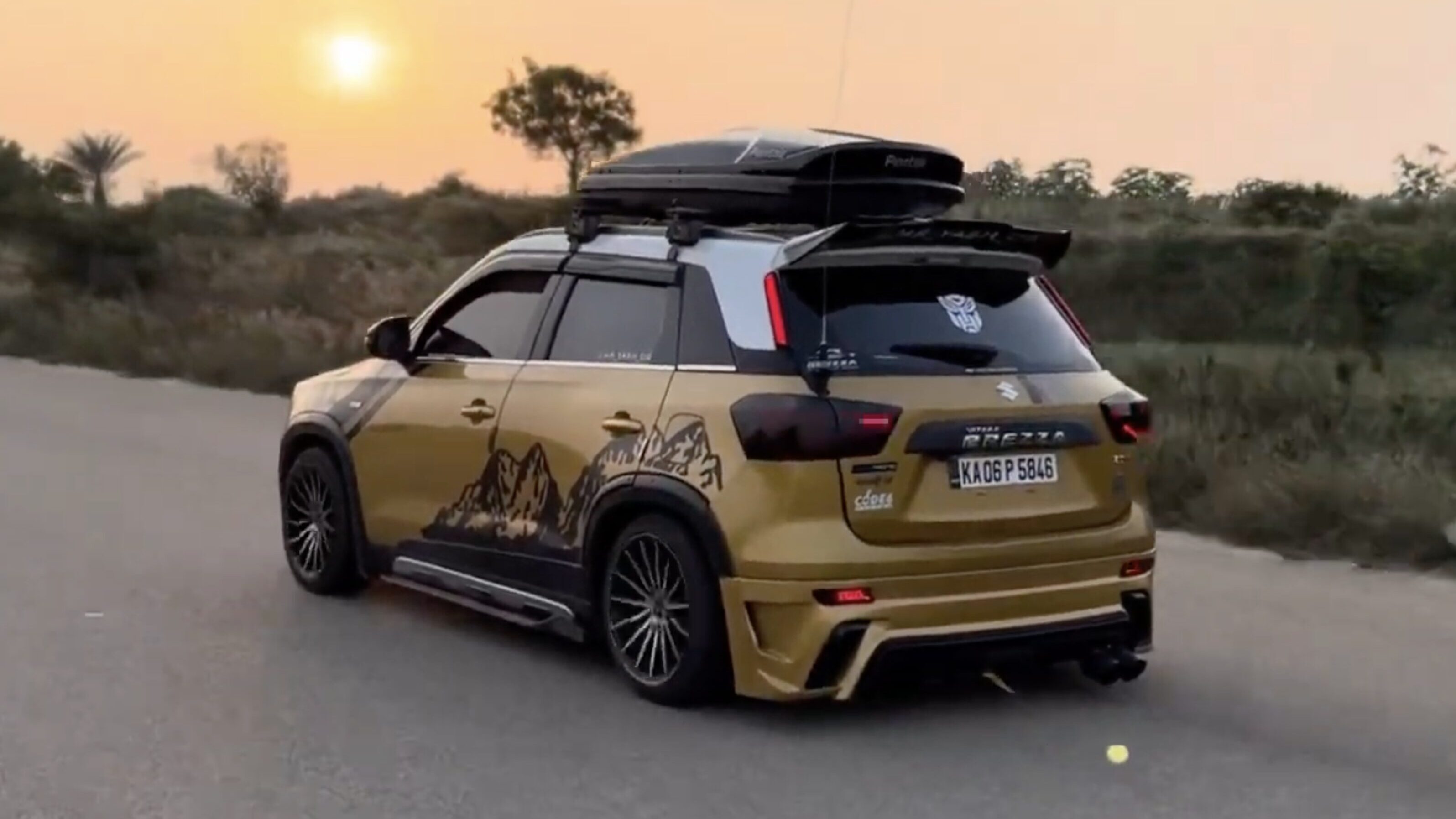 Brezza rear