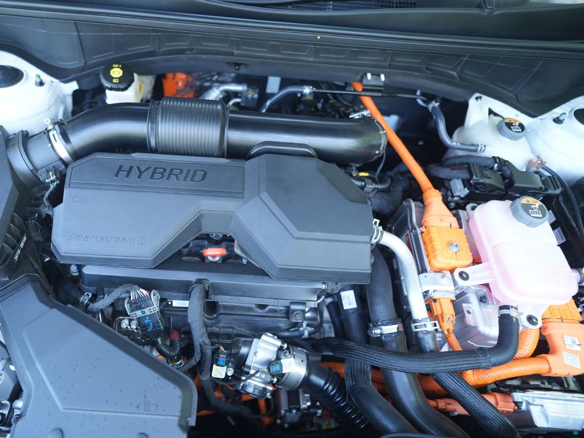 Kia Sorento Drive Review - Petrol Hybrid Engine